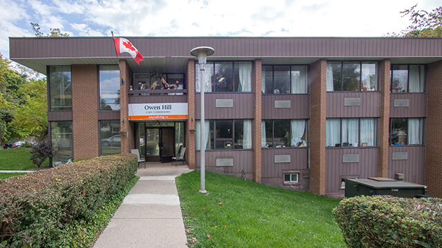 image of front entrance of Owen Hill Care Community in Barrie