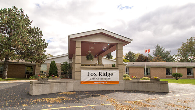 image of front entrance of Fox Ridge Care Community in Brantford