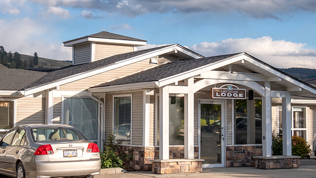exterior shot of Lake Country Lodge Care Community in Winfield